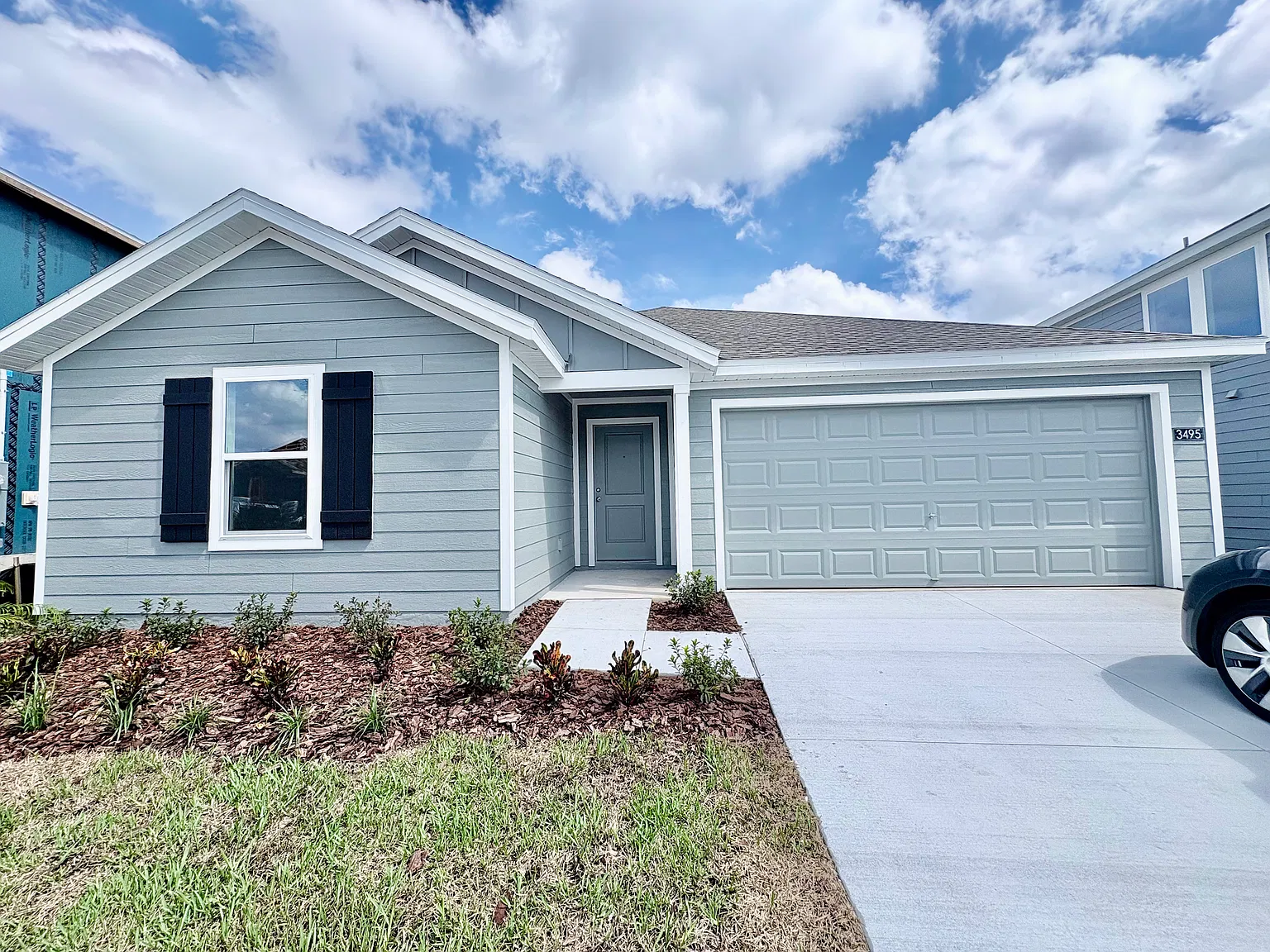 4 bed, 1985 sqft, $1,950 — Photo 1