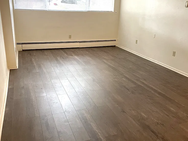 Snelling Avenue Apartments — Photo 48