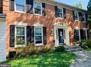 7716 Cervantes Ln, Springfield, VA 22153