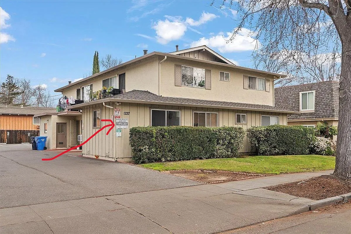 3 bed, 1.5 bath, 1138 sqft, $4,000 — Photo 1