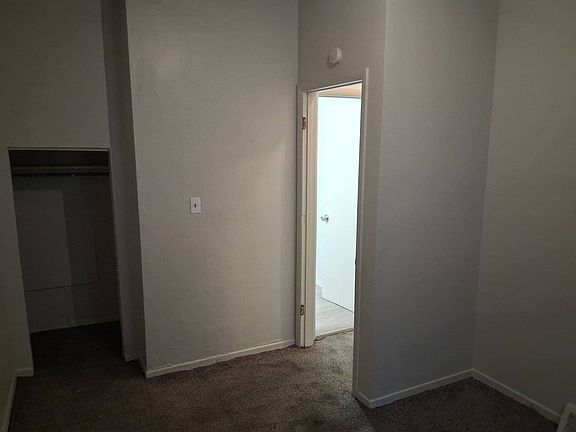 4th image of 2246 E 86th St