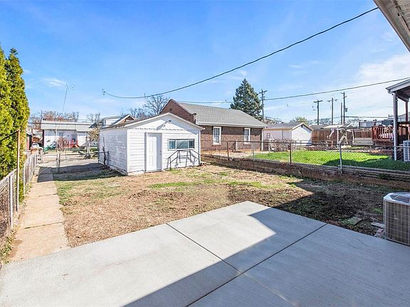 3rd image of 4331 Beethoven Ave