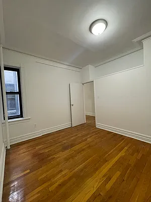 Rented by Peter R. Hungerford, LREB | media 48