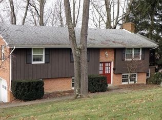 143 McGregor Ave, Canonsburg, PA 15317