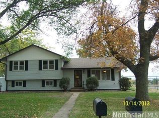 300 Maple St NE, Spring Lake Park, MN 55432