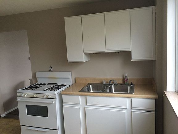 Unit 1 Kitchen