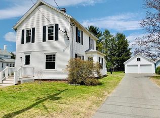 28 Thayer St, South Deerfield, MA 01373