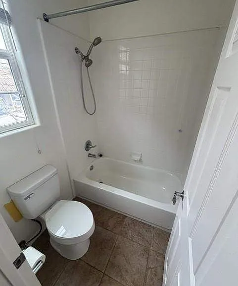 376 Town Forest Ct — Photo 28