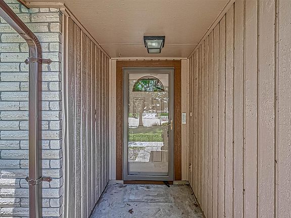 5th image of 1406 James River Ct