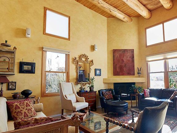 2nd image of 1 Camino Esperanza