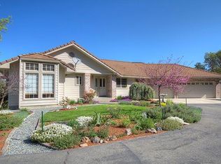 501 Harper Loop, Grants Pass, OR 97527