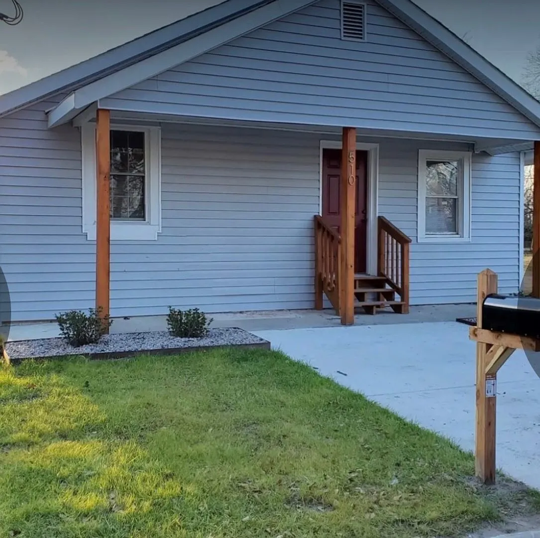 510 Manchester Street — Photo 1