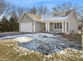 3917 E Solon Rd, Richmond, IL 60071