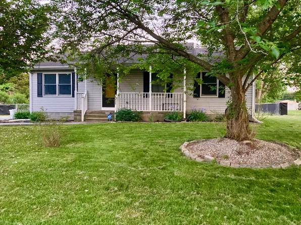 825 W Mount Vernon St, Smyrna, DE 19977