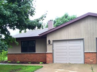 1130 Gilbert St, Neenah, WI 54956