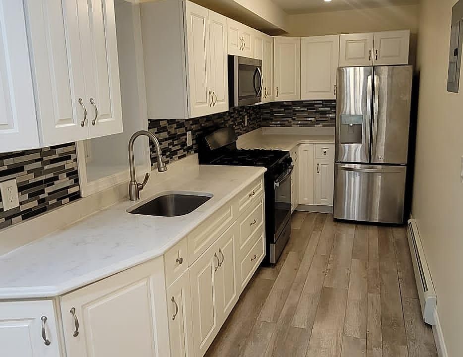 1st image of 28 Cedar St APT 1