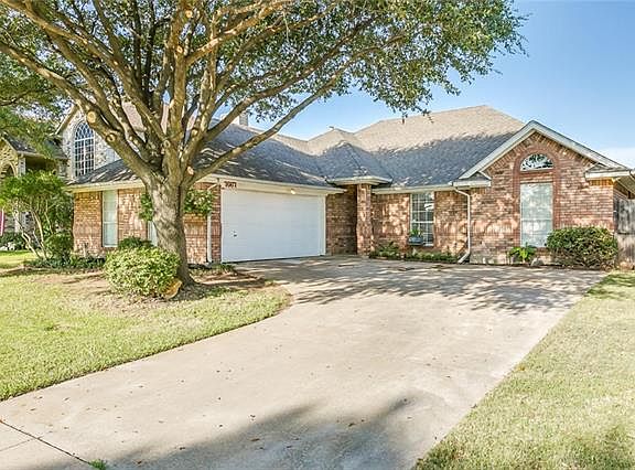 2nd image of 7667 Crosstimbers Ln
