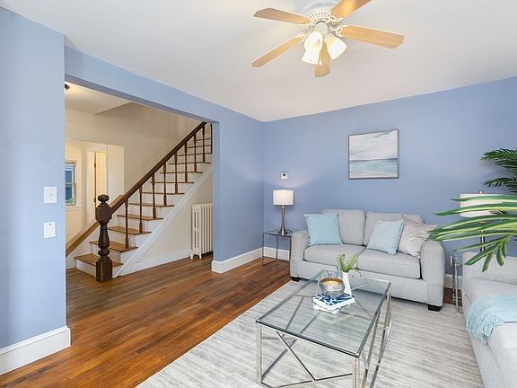 3rd image of 36 Brookdale St