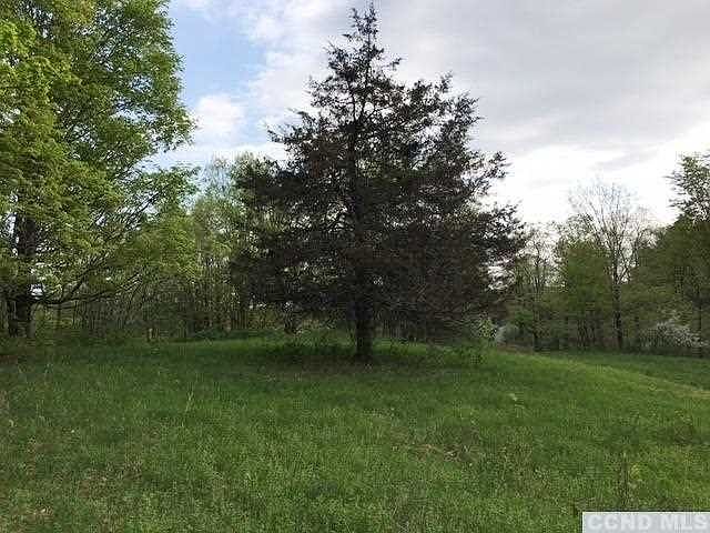 2nd image of Ruskey Ln