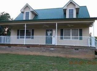 2538 Bagger Ln, Hamptonville, NC 27020