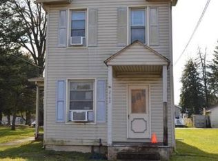 2142 S 3rd St, Steelton, PA 17113