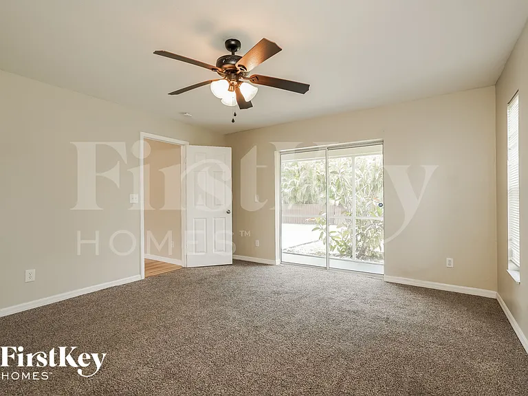 8418 Wren Rd — Photo 7