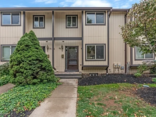 89 Chelsea Way, Bridgewater Twp., NJ 08807