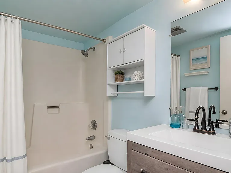 5186 NE 6th Ave #710 — Photo 17
