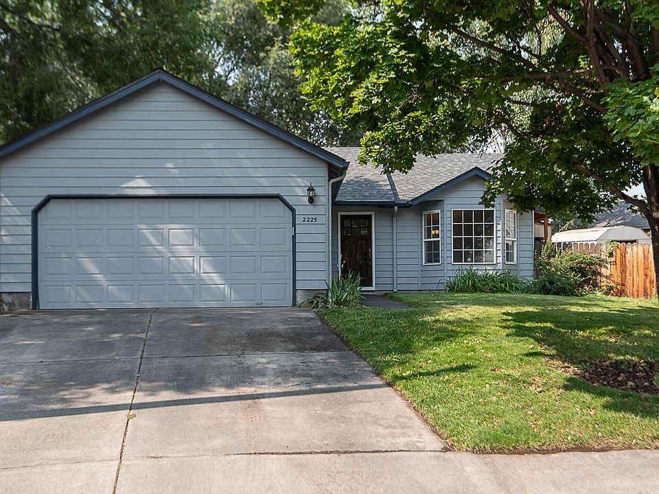 1st image of 2225 SW 30th Ct