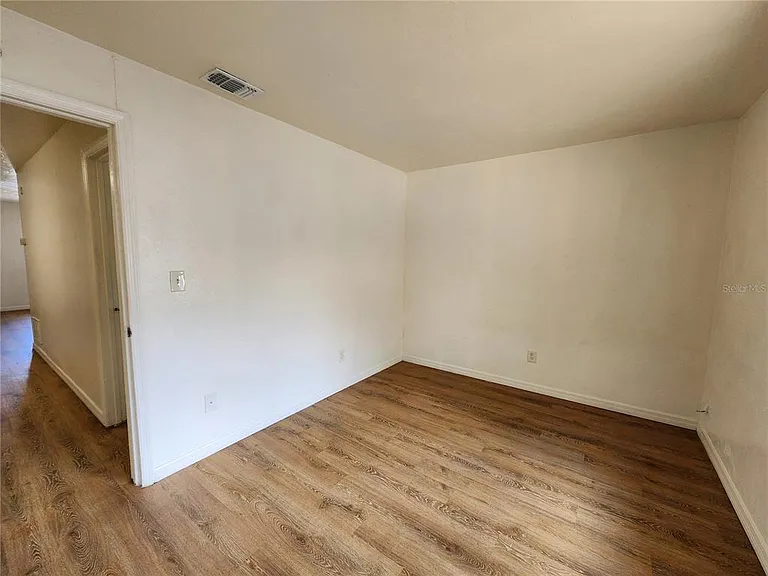 719 SW 70th Ter #5 — Photo 12