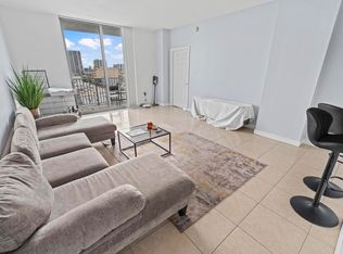 Hollywood Station, Hollywood, FL 33020