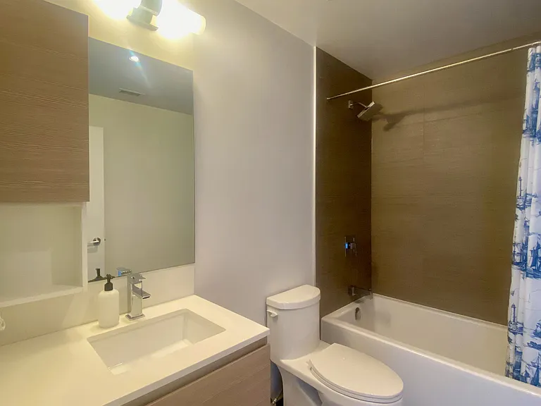 665 Kingston Rd #607 — Photo 9