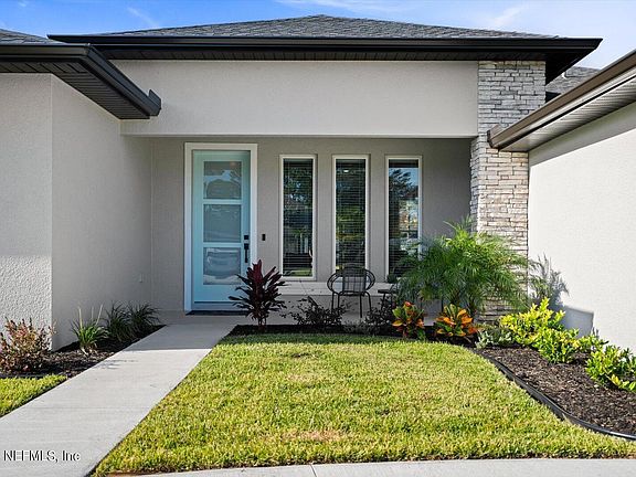 3rd image of 182 BAYSIDE Drive