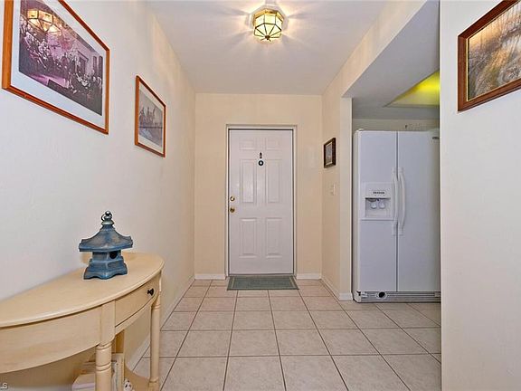 3rd image of 1002 Roosevelt Ave