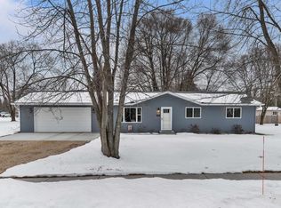 450 E Green Meadow Dr, Wautoma, WI 54982