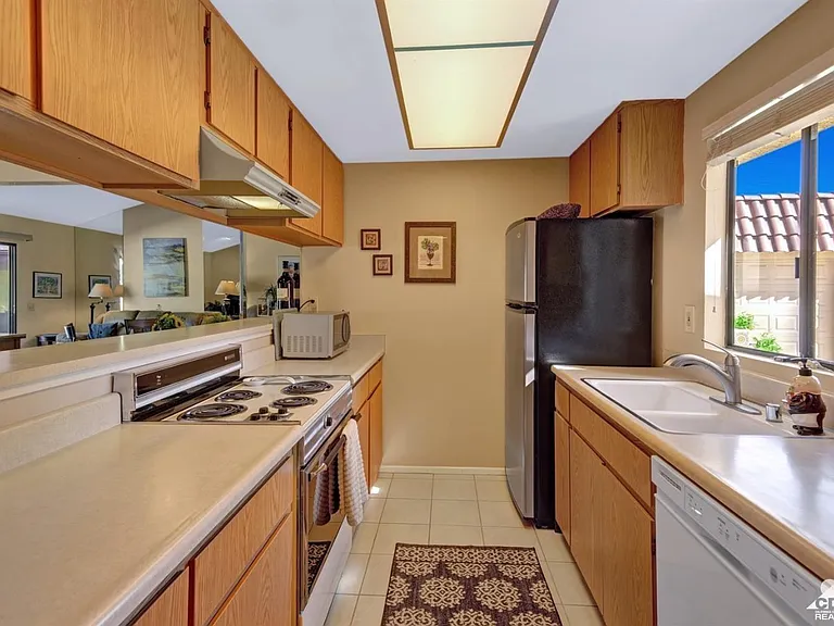 40461 Bay Hill Way — Photo 14