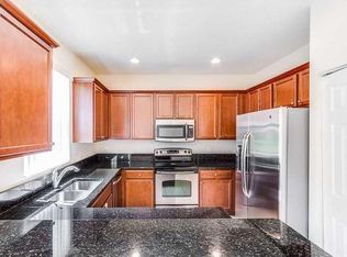 11352 NW 57th Ter, Doral, FL 33178