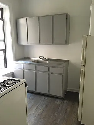 Rented by BRICK & GALO REALTY CORP | media 13