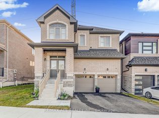 1152 Skyridge Blvd, Pickering, ON L1X0M4
