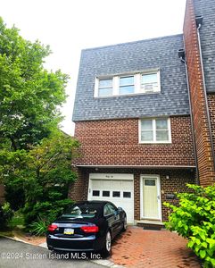 46 Yacht Club Cv, Staten Island, NY, 10308