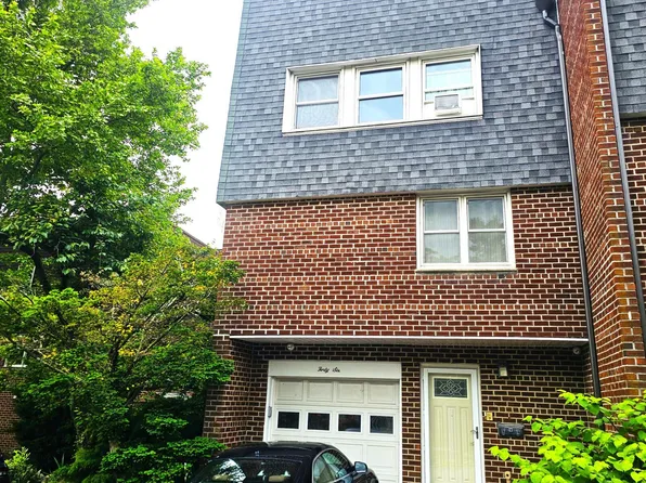 46 Yacht Club Cv, Staten Island, NY 10308