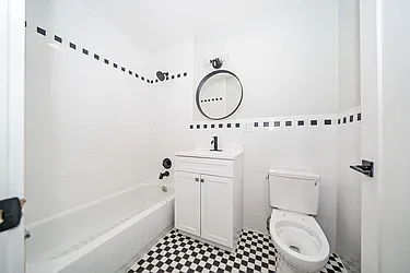 Rented by Level Group