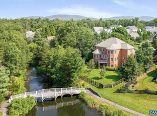 2420 Pendower Ln, Keswick, VA