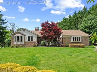 3158 Eden Trl, Brighton, MI 48114