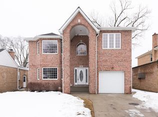 8319 Lowell Ave, Skokie, IL 60076