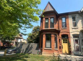 50 Russell St UNIT 2, Toronto, ON M5S 1B7