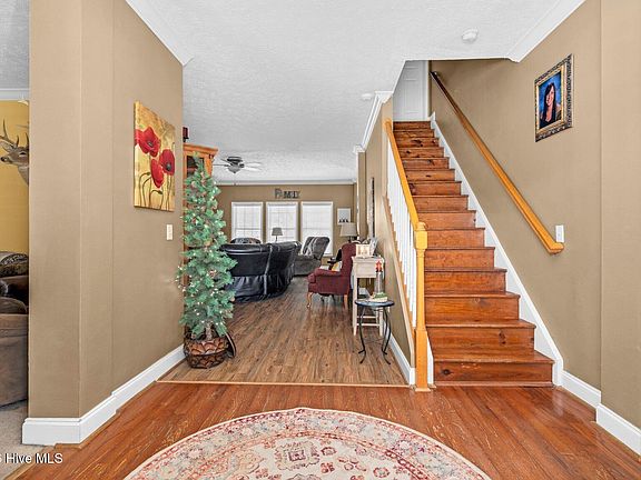 5th image of 13064 Etheridge Road