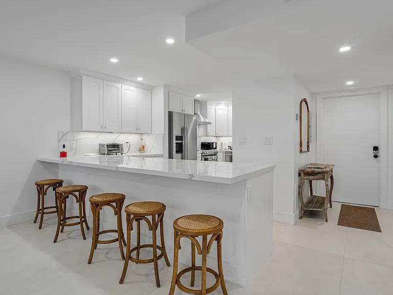401 Briny Ave #315 — Photo 6