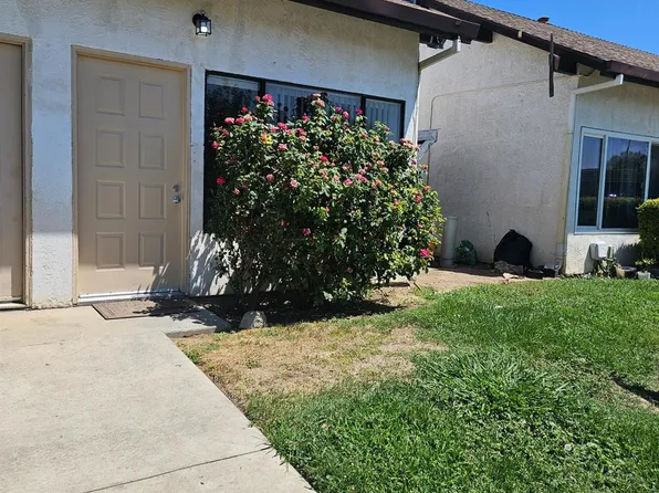 816 Illinois Ave #12, Los Banos, CA 93635