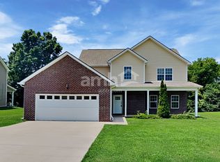 921 Beverly Ct, Spring Hill, TN 37174